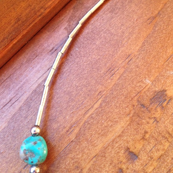 Hand beaded silver and stone necklace. - Picture 3 of 4