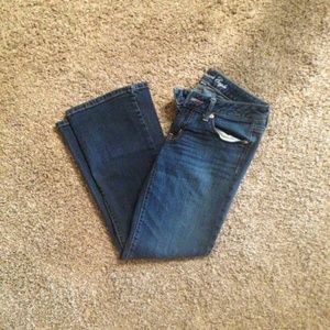 American Eagle Jeans! Favorite Boyfriend fit!