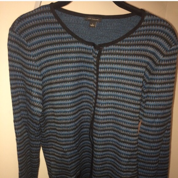 Ann Taylor cardigan - Picture 1 of 4