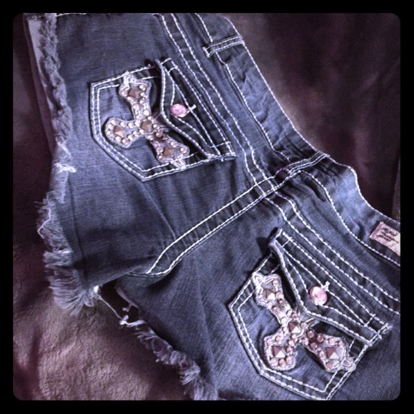 LA Idol shorts