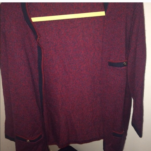 Ann Taylor Cardigan - Picture 2 of 4