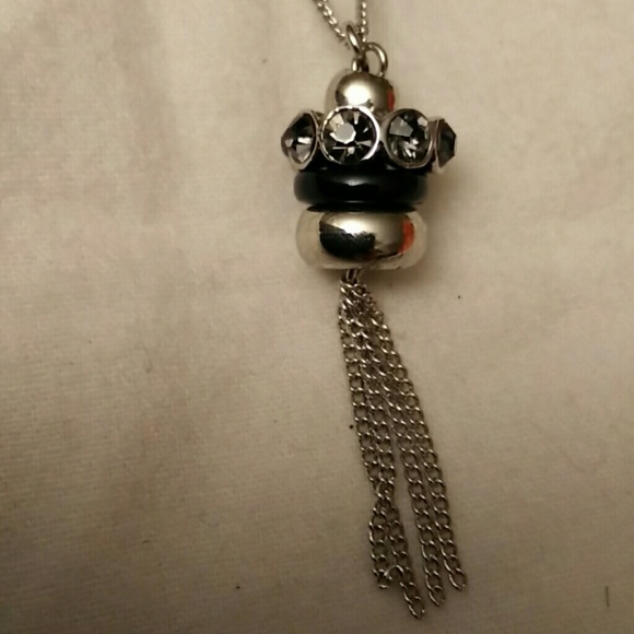 Necklace - Picture 2 of 3