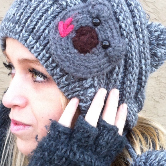 Hand Knitted Winter Hat - Picture 2 of 2
