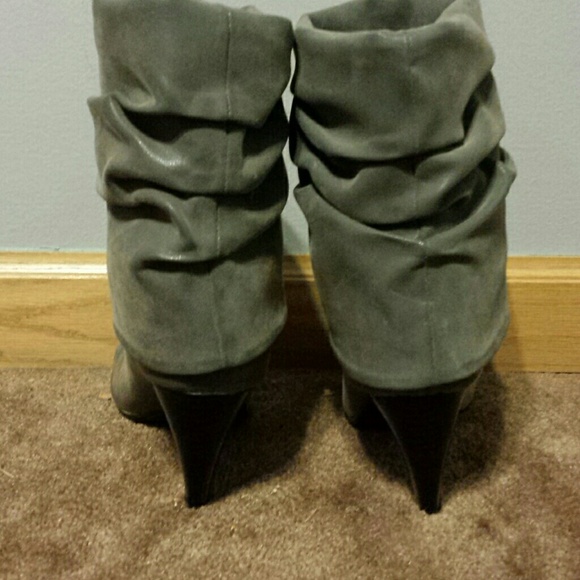 Heel boots - Picture 4 of 4