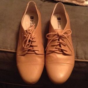 White Mountain String up flats