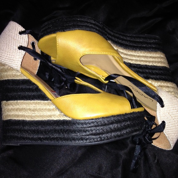 Peep toe espadrilles - Picture 2 of 5