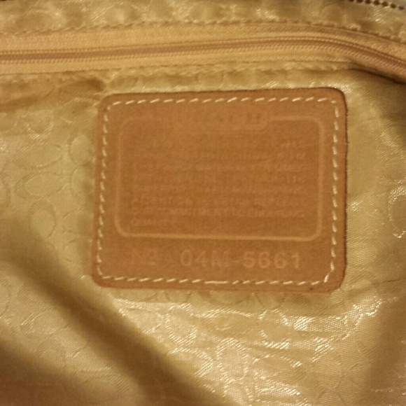 Coach patchwork purse - Picture 3 of 4