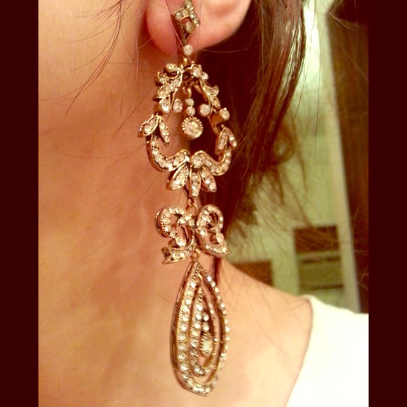 🌿Crystal Earrings NWOT