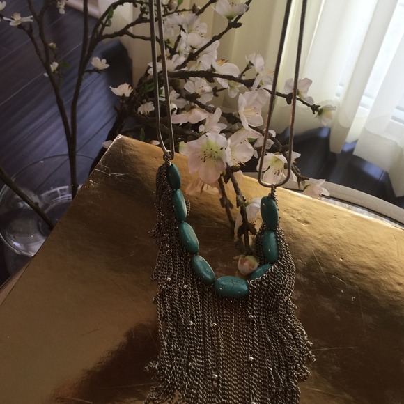 Neckless - Picture 4 of 4
