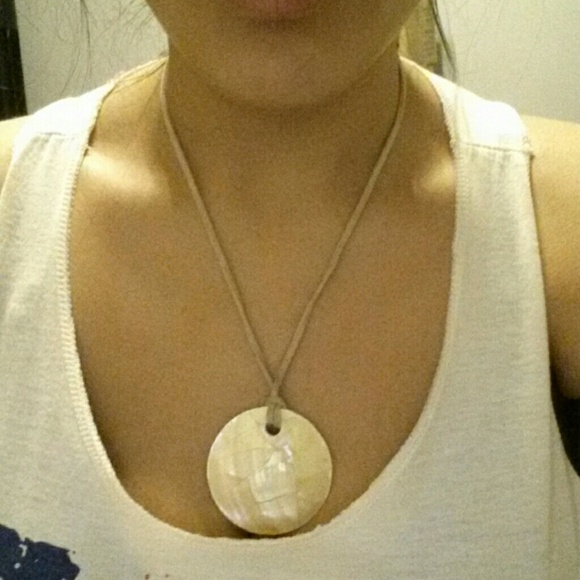 NY & Company neckless