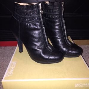 Micha Kors Fulton Zip Bootie