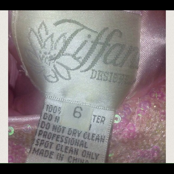 Pink sequin prom dress - Picture 4 of 4