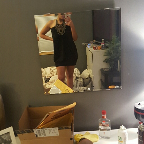Black halter Dress - Picture 3 of 3