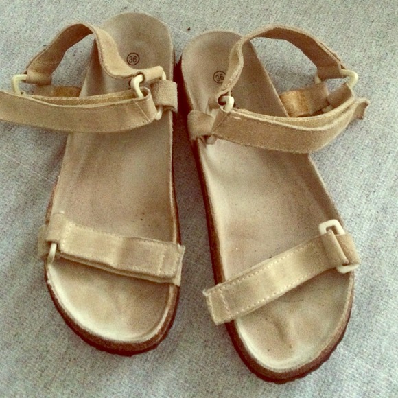 Natura Velcro sandals