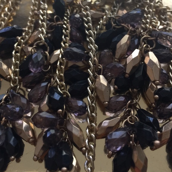 Neckless - Picture 2 of 4