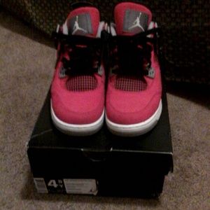 Air Jordan 4