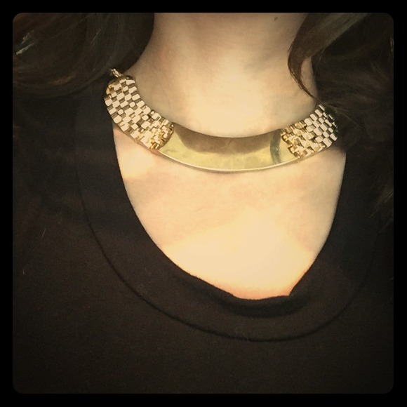 Neckless