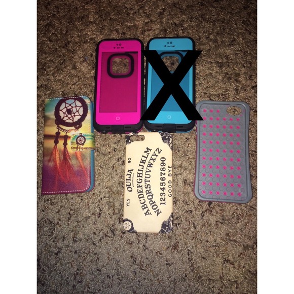 Iphone 5/5s cases.