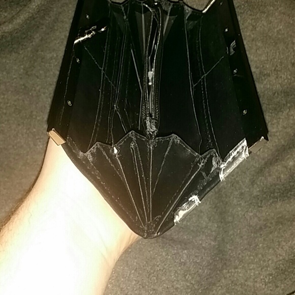 Chevron Accordion-style Wallet - Picture 2 of 3