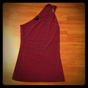 One shoulder top.