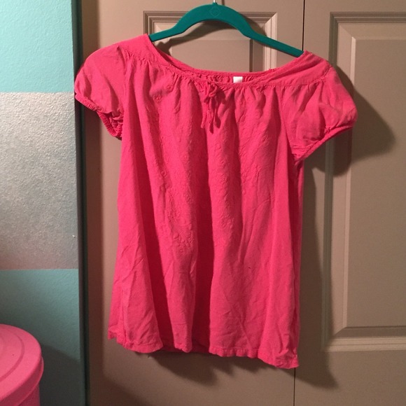 Pink shirt with detailing