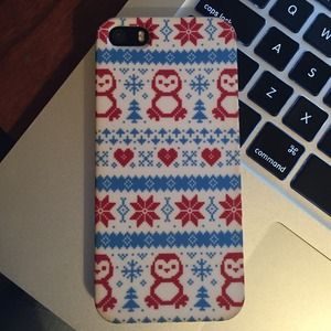 Charming Charlie Penguin Sweater iPhone 5/5s Case