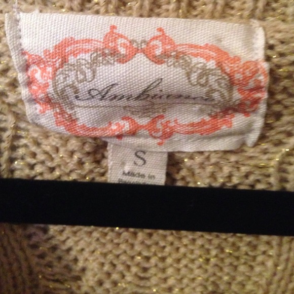 New Sweater - Picture 4 of 4