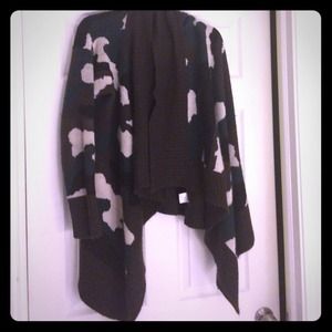 Super cute And comfy cardigan