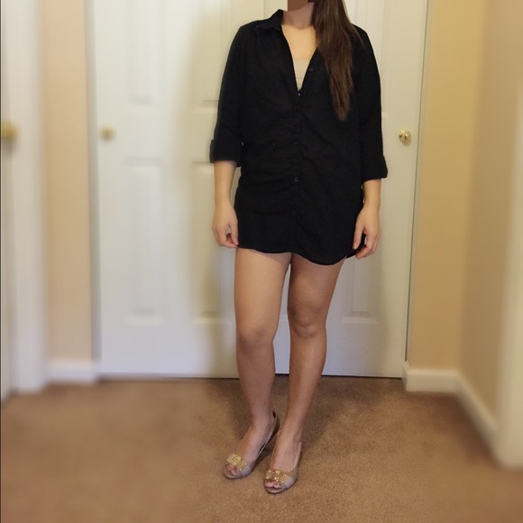 Black shirt