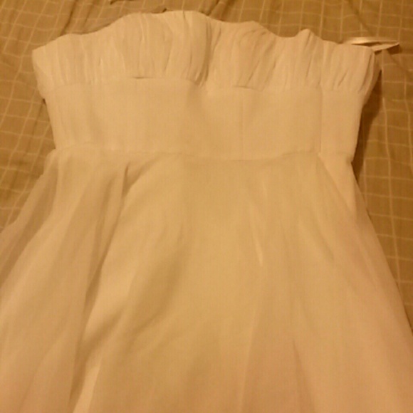 White Aline dress - Picture 2 of 6