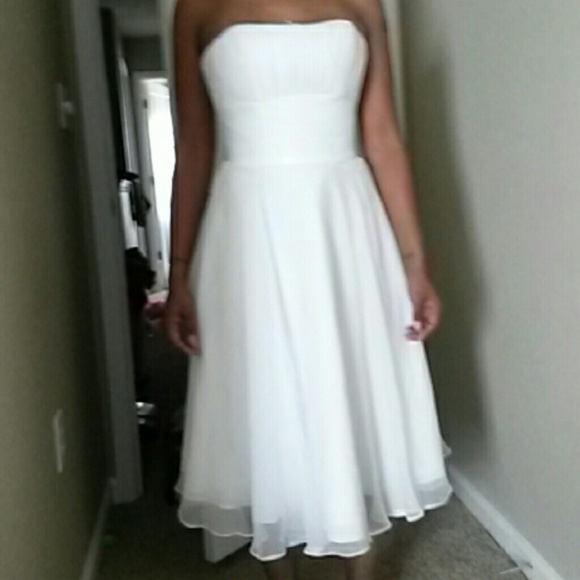 White Aline dress - Picture 4 of 6