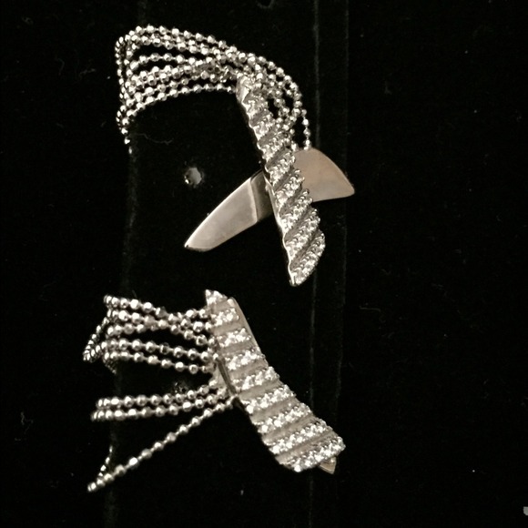 Earrings - Picture 2 of 2