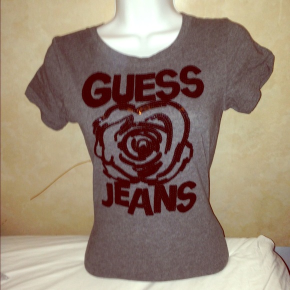 ❓Guess TeeShirt ❓