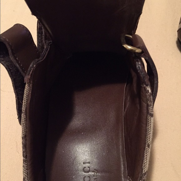 Women's Gucci sneakers