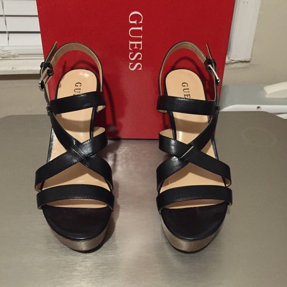 Black Wedge Sandle