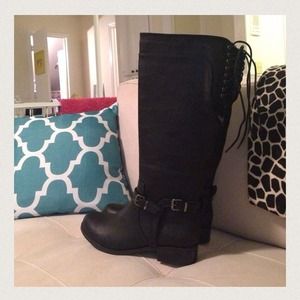 PRICE DROP Black lace up harnessed riding boots.