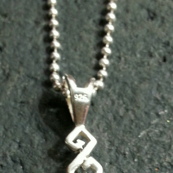 STERLING SILVER CROSS - Picture 2 of 2