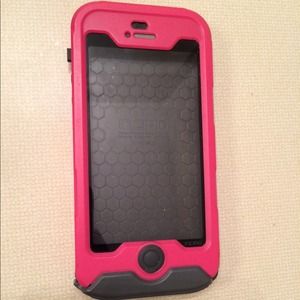 iPhone 5/5s Incipio protective/waterproof case