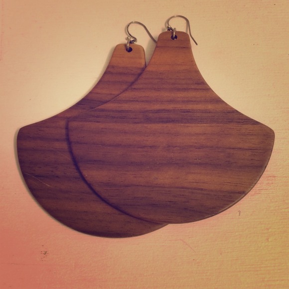 Wood earrings