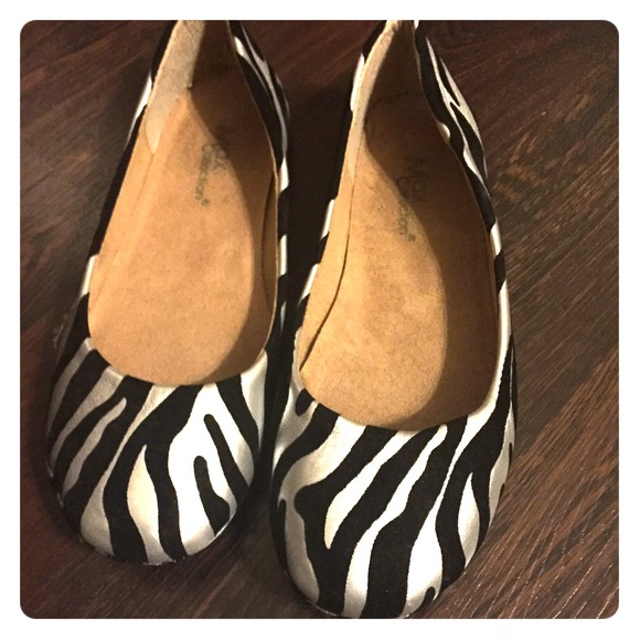 Black and Silver Flats