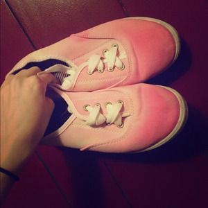 Ombré shoes