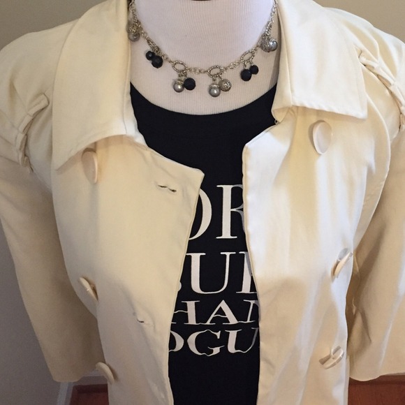 Mac & Jac Retro Cream Trench - Picture 3 of 4