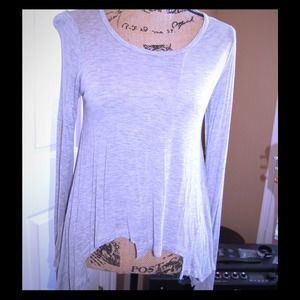 Gray Kensie V-neck Top with Shredded Design Bottom