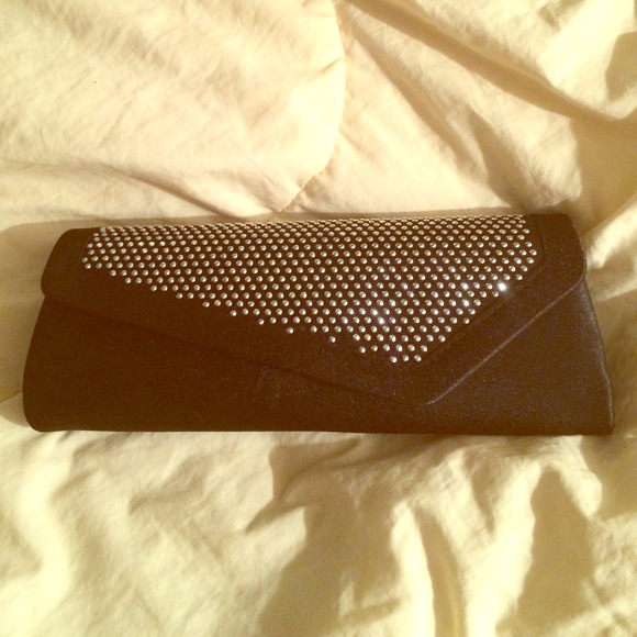 Black Clutch