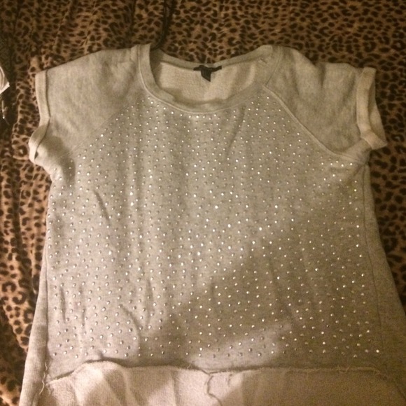 Super cute gray studded  sweater