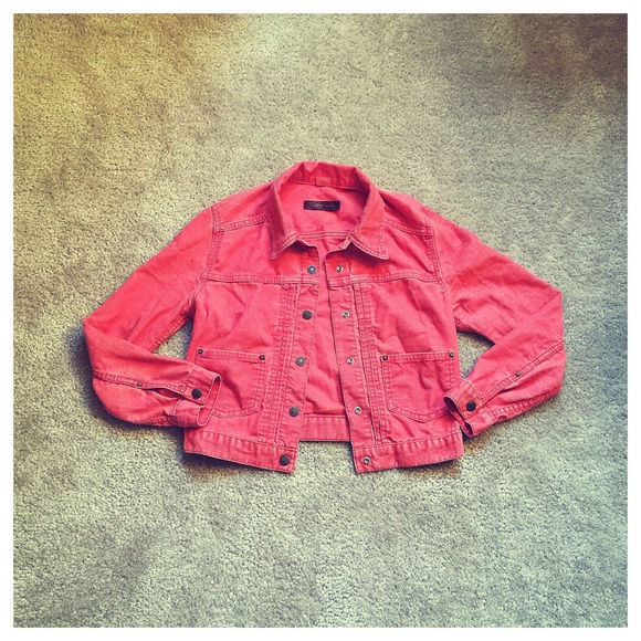 Vintage Levi's Coral Corduroy Crop Jacket - Picture 2 of 4