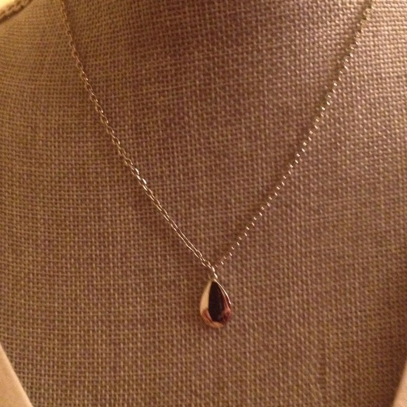 Premier Designs Necklace - Picture 2 of 2