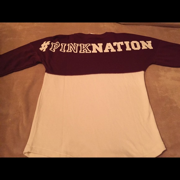 VS Pink pink nation crew