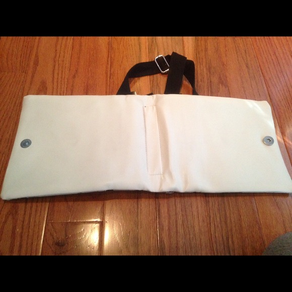 Small bag - Picture 3 of 4