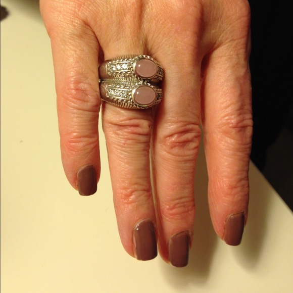 Judith Ripka Jewelry - ‼️😄HOST PICK😄‼️JRipka silver& pink Quartz ring